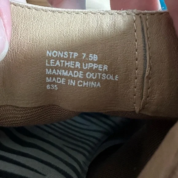 Steve Madden Nonstp Beige Leather Shootie - Size 7.5 - Picture 2 of 8